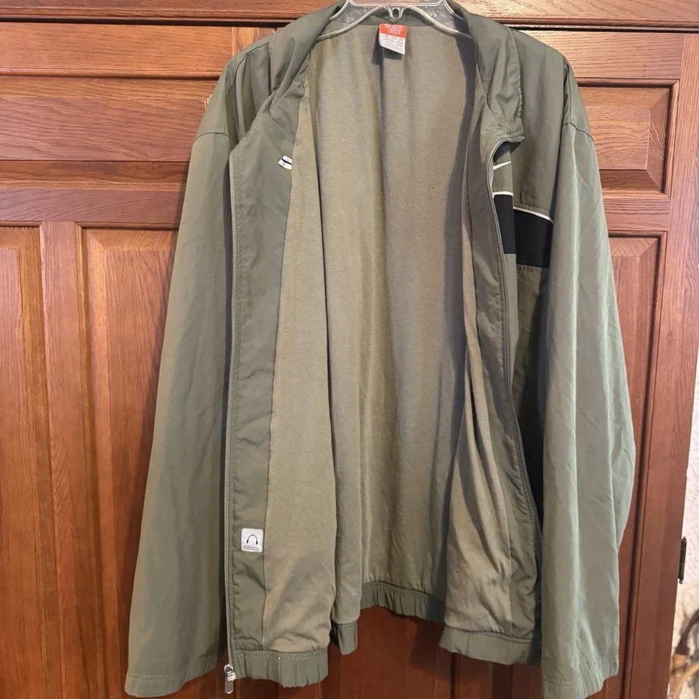 Nike this jacket